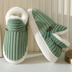 PANTUFLAS DE POLAR DE CASA - Wolfie